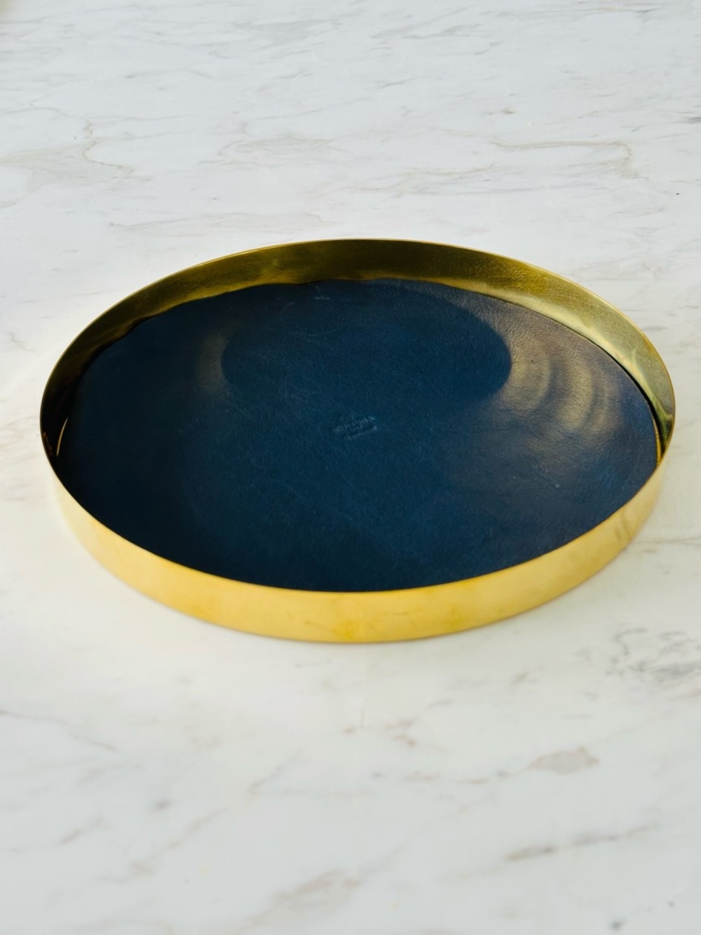 Skultuna 1607 Karui Tray- Medium Round Brass Tray and Blue Leather Surface
